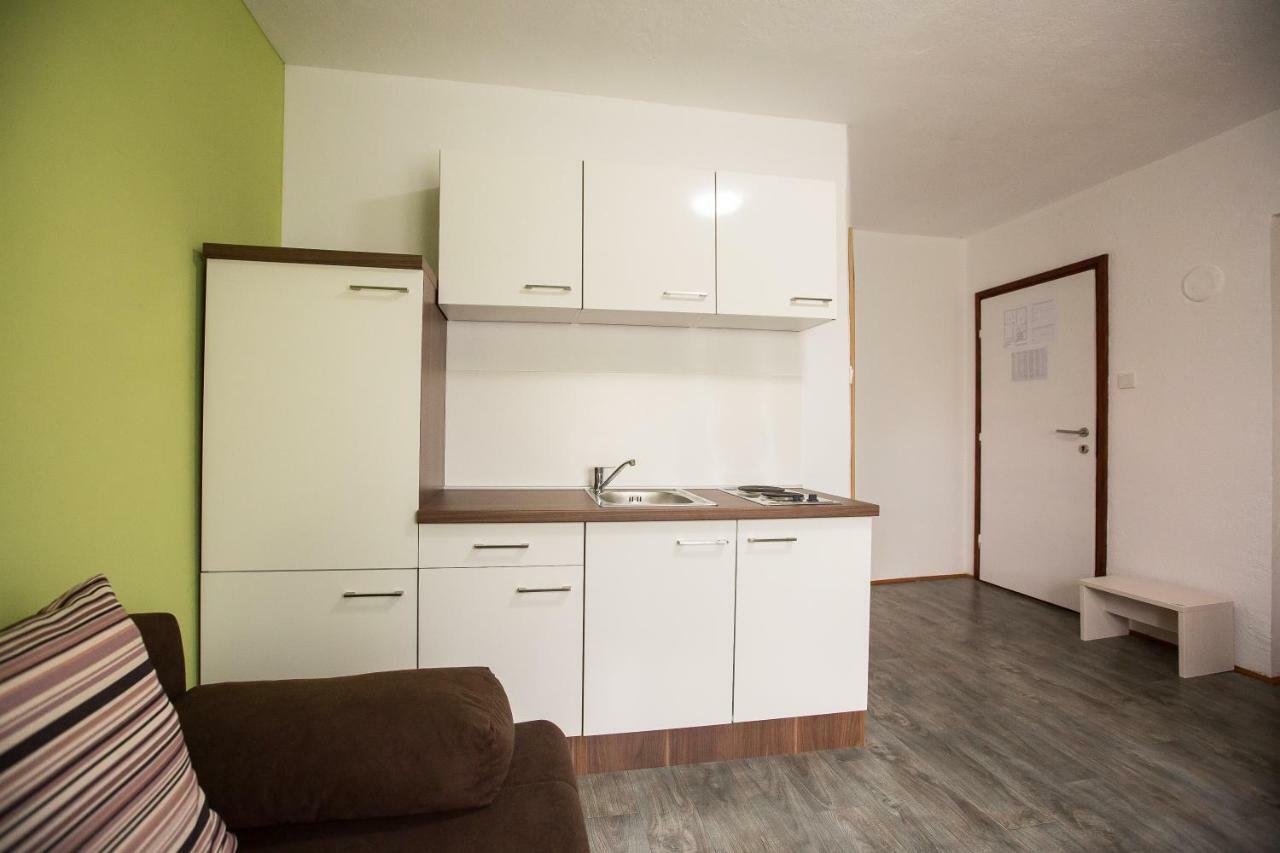 Asgard Guesthouse Josipdol Buitenkant foto