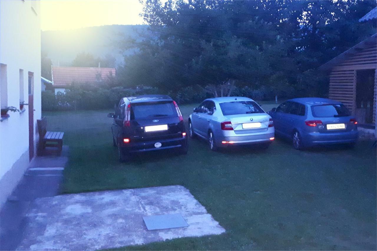 Asgard Guesthouse Josipdol Buitenkant foto